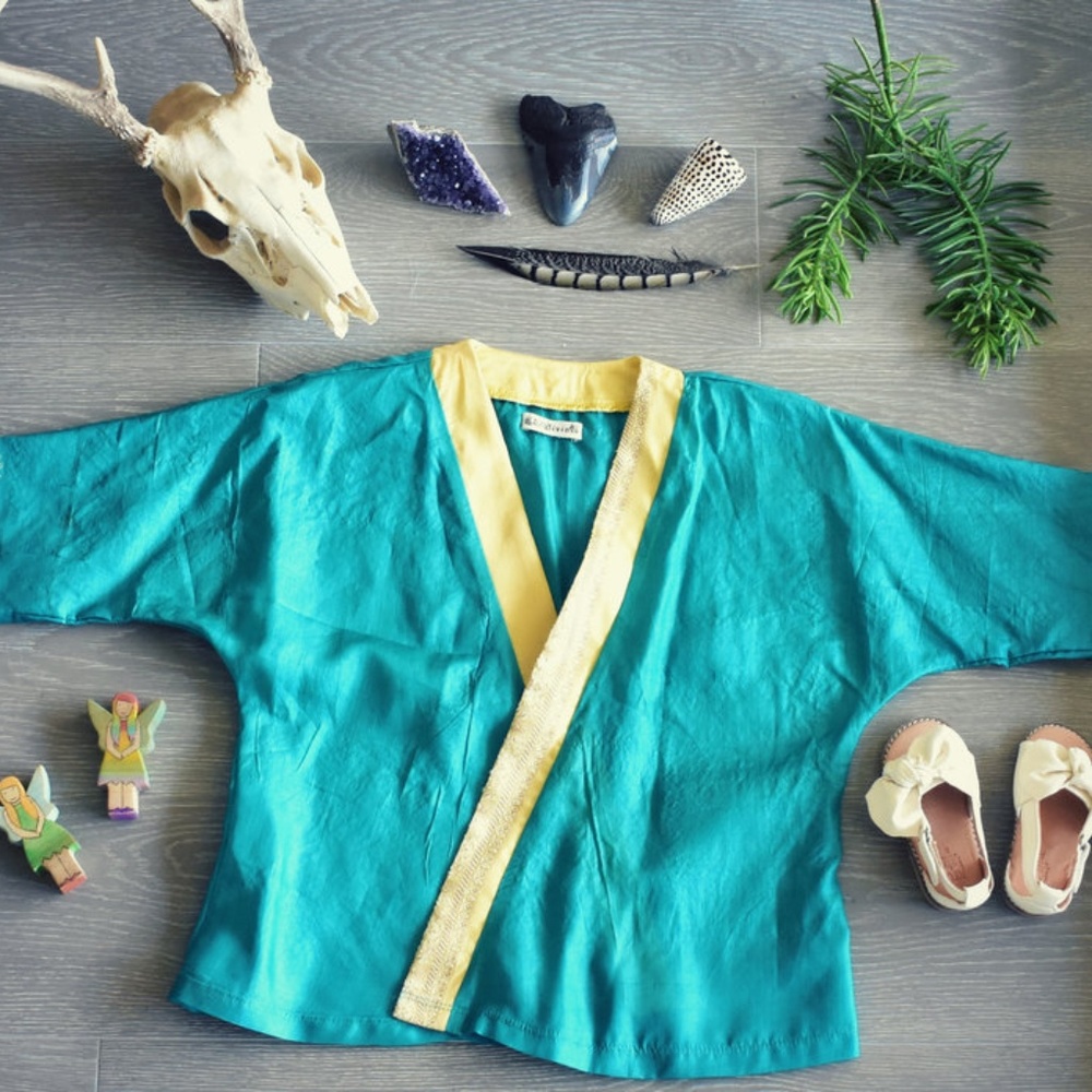 Lux Divine Little Moon Kimono